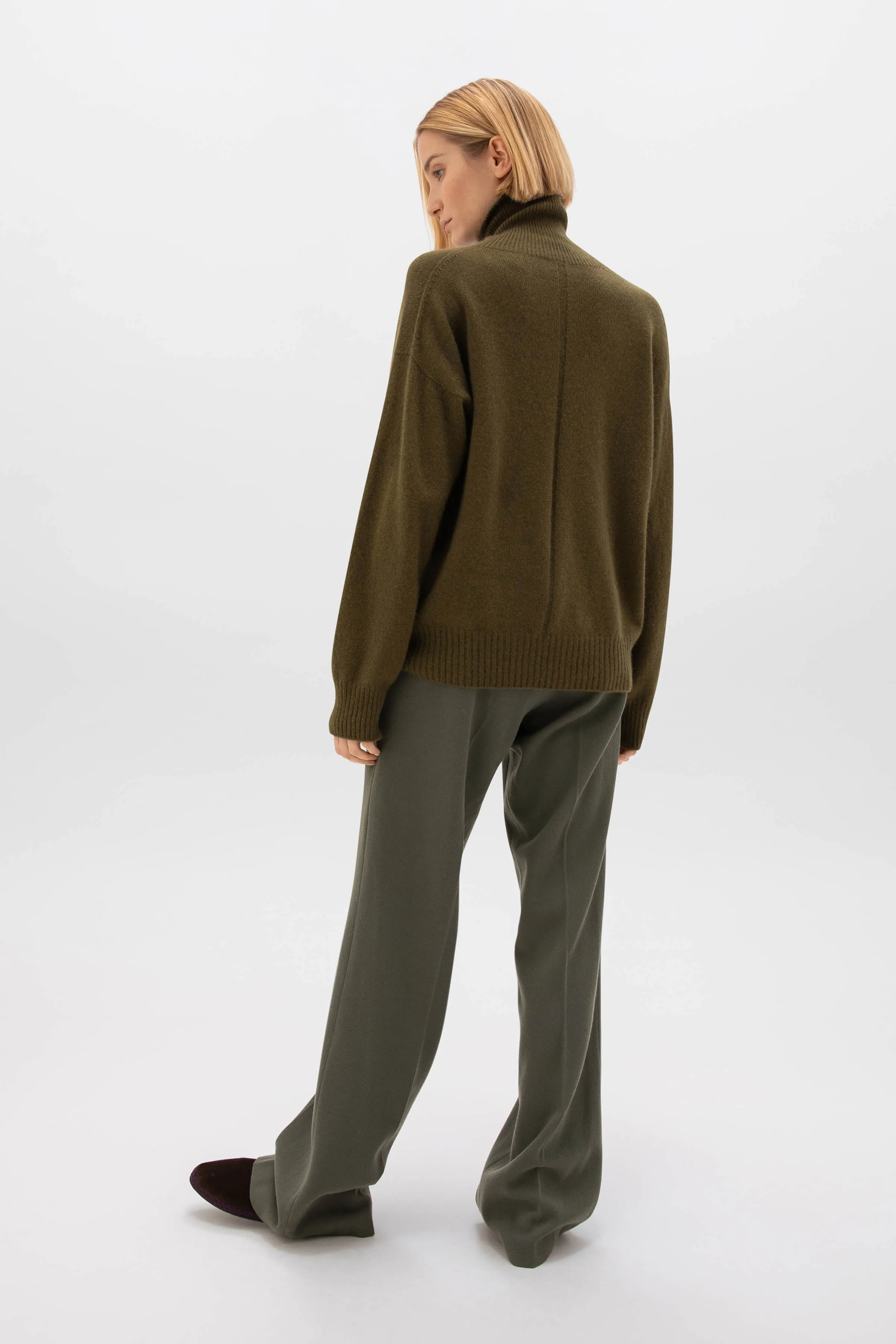 Gauzy Cashmere Roll Neck