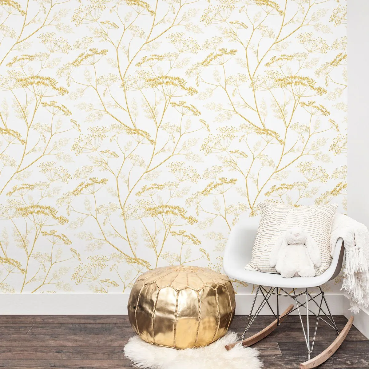 Golden Yellow Botanical Wildflower Wallpaper